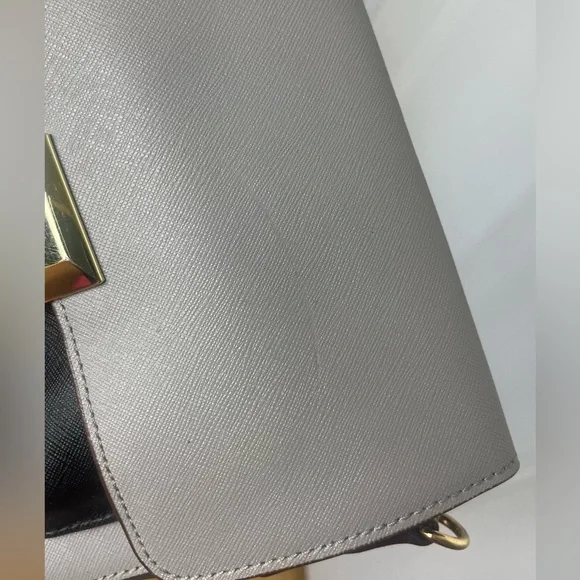 EUC Henri Bendel Crossbody - Picture 12 of 13